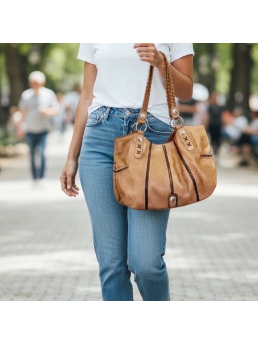 Brighton Camel Large Leather Shoulder Bag With Whipstitching
